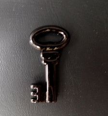 Box mit 18 Schlüsseln Deko 9 Schwarz 9 Klar durchsichtig Schmuck Acryl