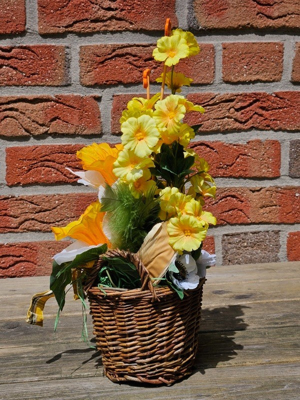 Casa-Poador Gesteck im Korb Osterglocken Primel Kunstblumen Frühling Dekoration