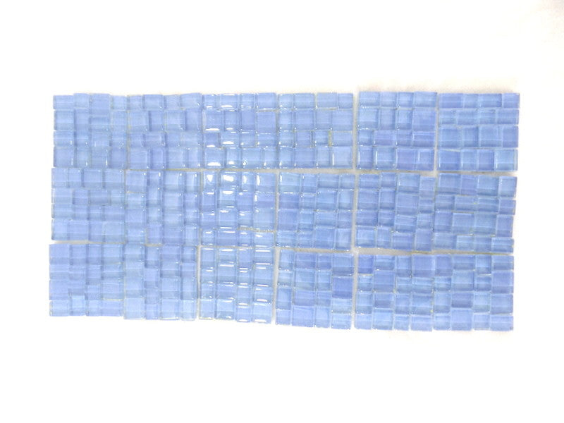 BORDÜRE Glasmosaik Hellblau Klarglas unregelmäßig 18 x 50 x 50mm 288 Steine 5 mm