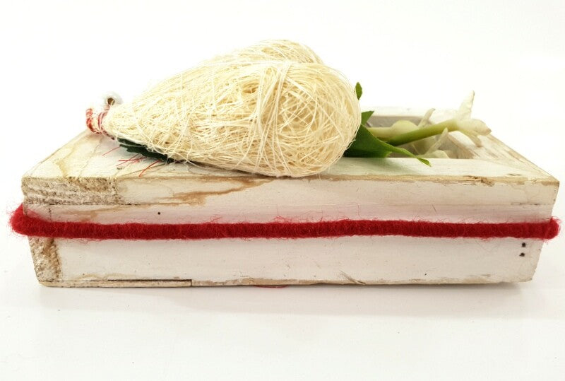 Holz Bilderrahmen Vintage Shabby Gesteck Rot Weiß Rose Sisalherz Kunstblumen