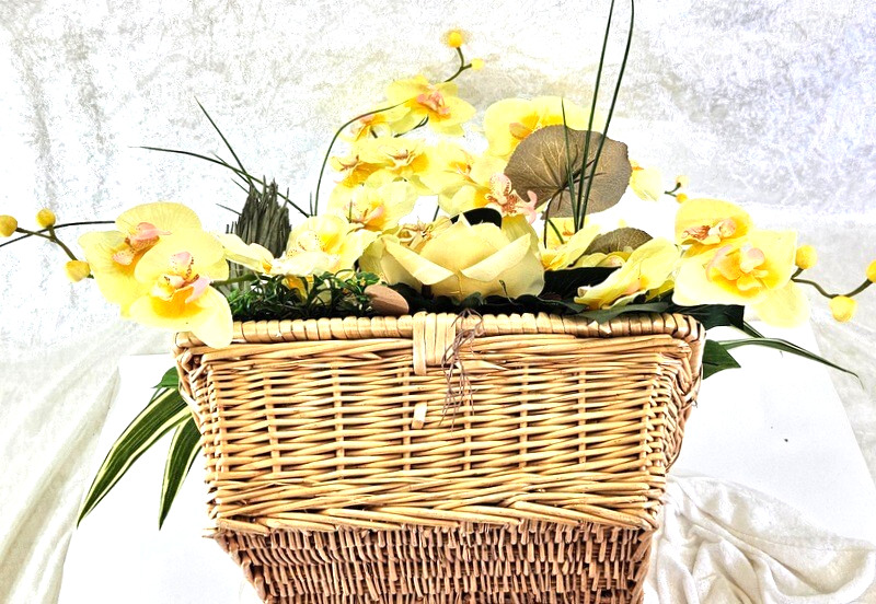 Casa-Poador Orchideen Gesteck Kunstblumen Phalaenopsis Gelb 50H Korb Dekoration