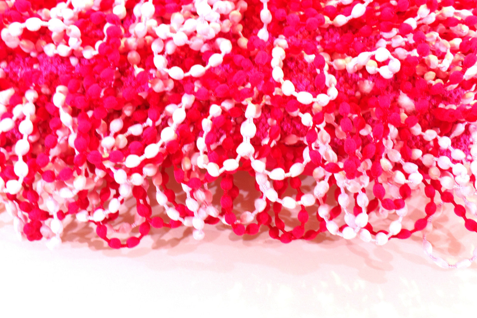 Kissen Rosa / Pink Schlaufen mit Kugel Look 40 x 40 cm Dutch Decor