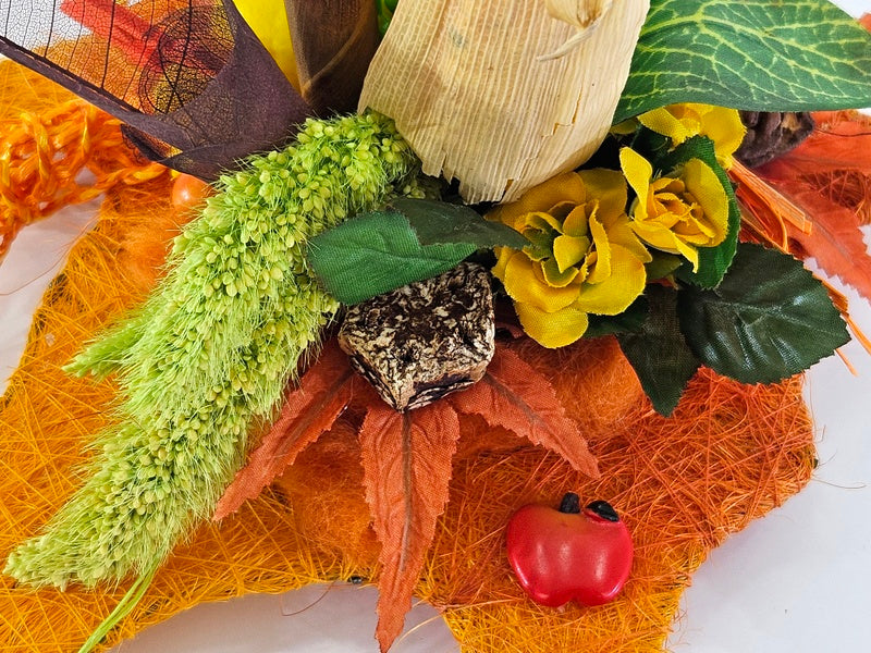 Casa-Poador Gesteck Sisalblatt Ahornblatt Mais Zitrone Gelb Orange Kürbis Apfel Pilz Holzblätter Herbst (Kopie)