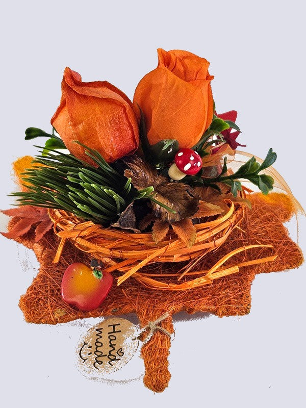 Casa-Poador Gesteck Sisalblatt Ahornblatt Physalis Rose Orange Rot Igel Apfel Pilz Holzblätter Herbst